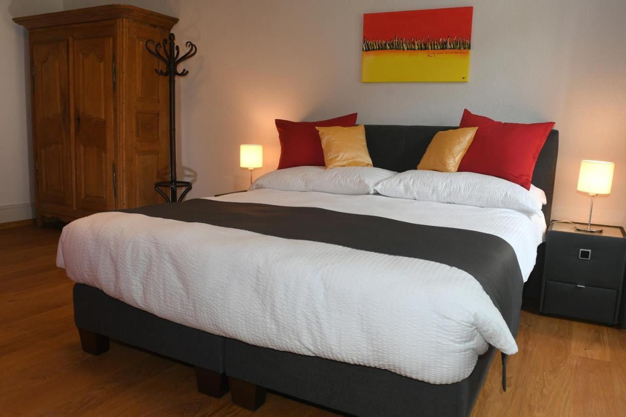 Auberge De Bellelay Restaurant Chez Aron Balde Екстер'єр фото