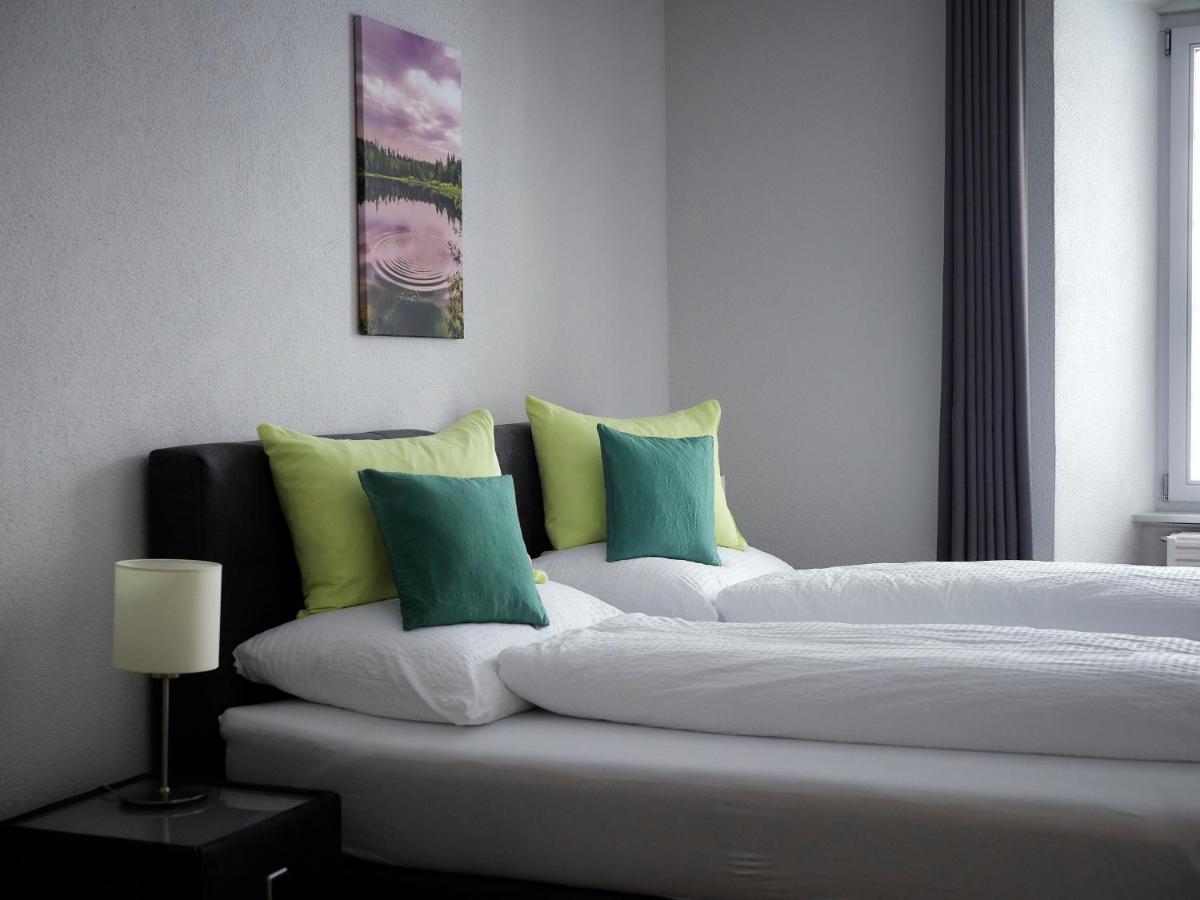 Auberge De Bellelay Restaurant Chez Aron Balde Екстер'єр фото