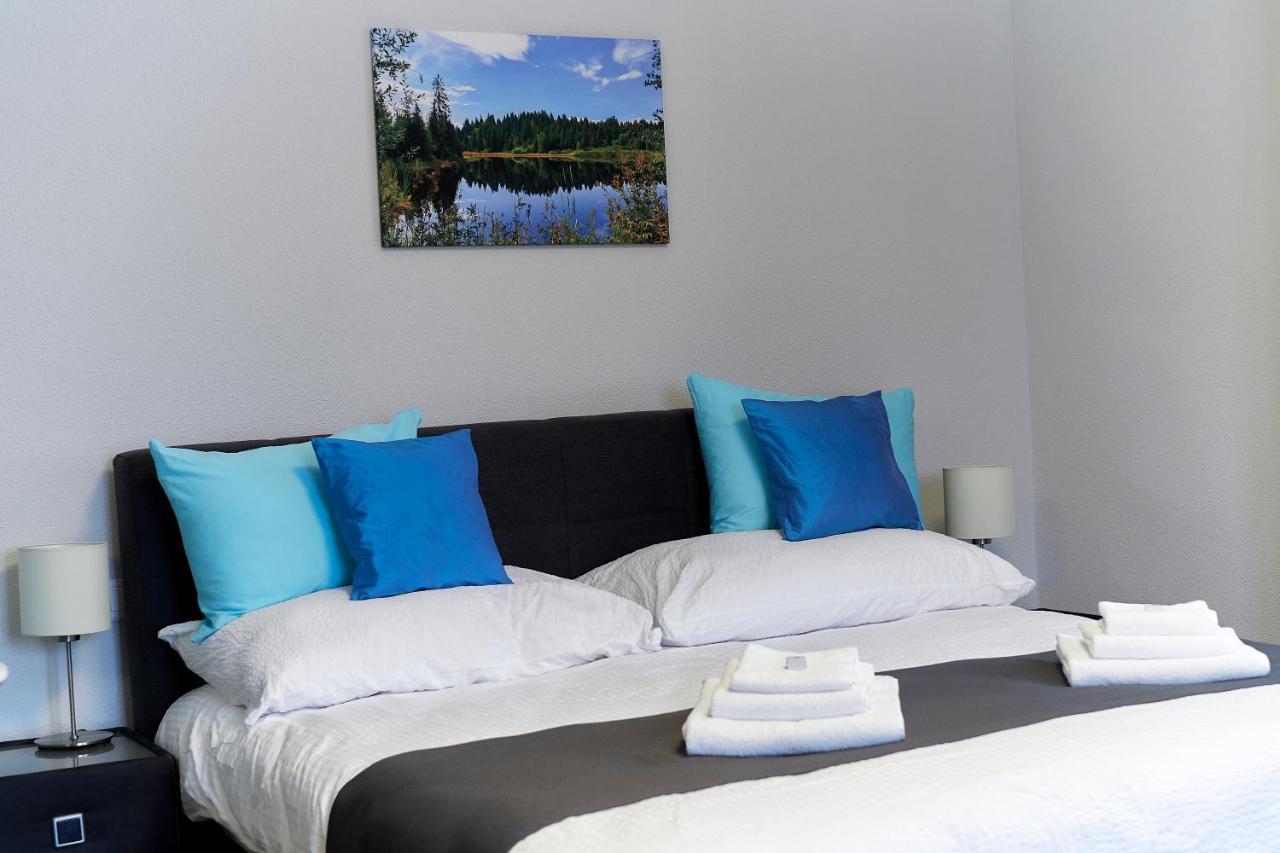 Auberge De Bellelay Restaurant Chez Aron Balde Екстер'єр фото