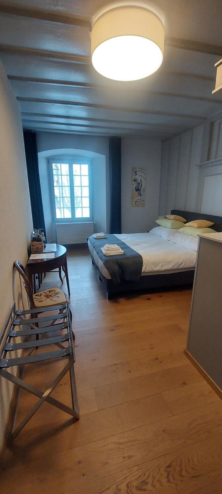 Auberge De Bellelay Restaurant Chez Aron Balde Екстер'єр фото